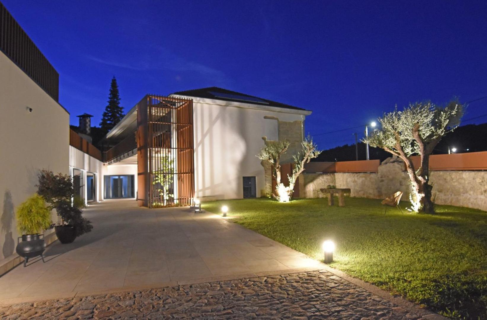 Alminhas Da Mindua - Unique Experiences By Luxistay Vitorino dos Piães Extérieur photo